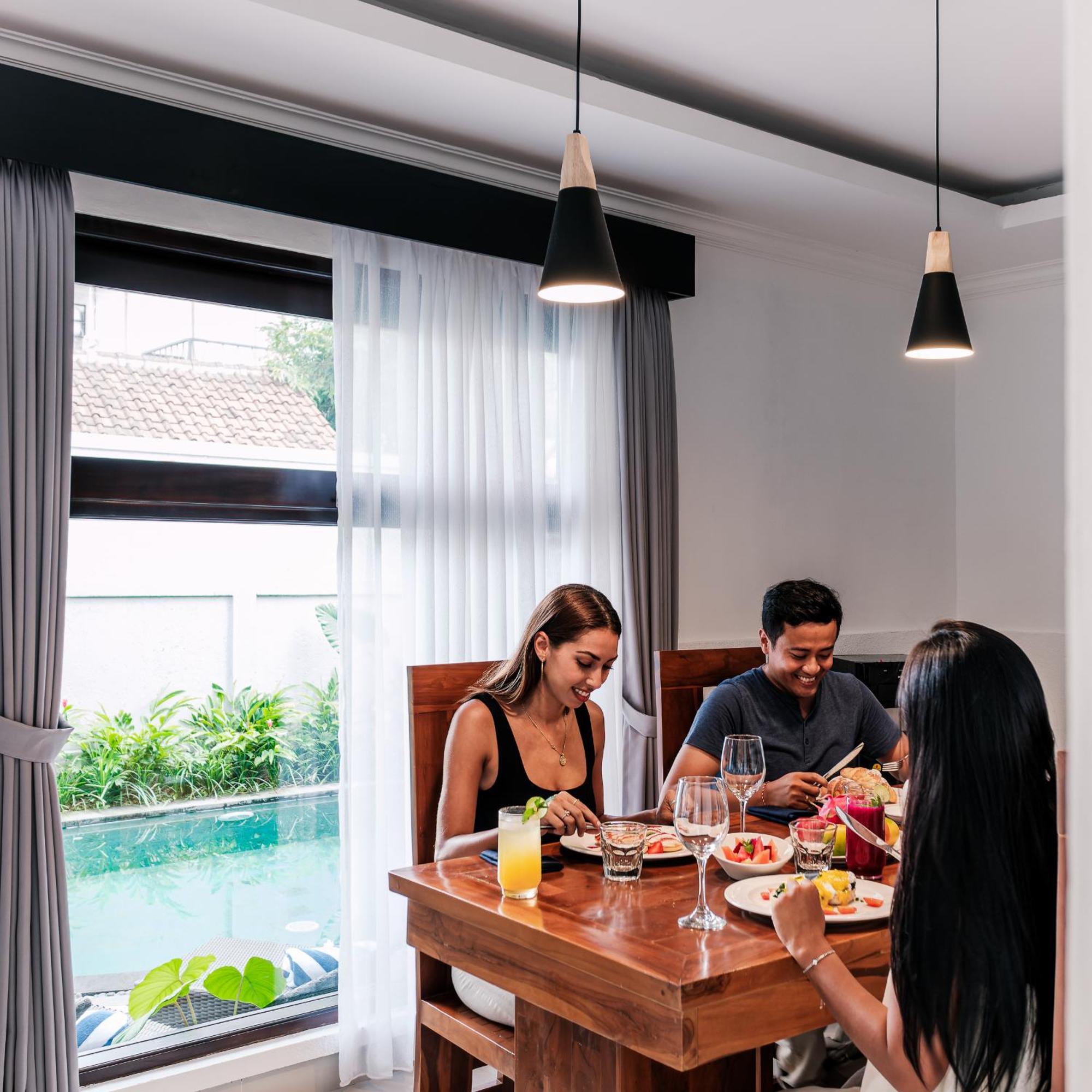 Chandi Hotel Ubud エクステリア 写真