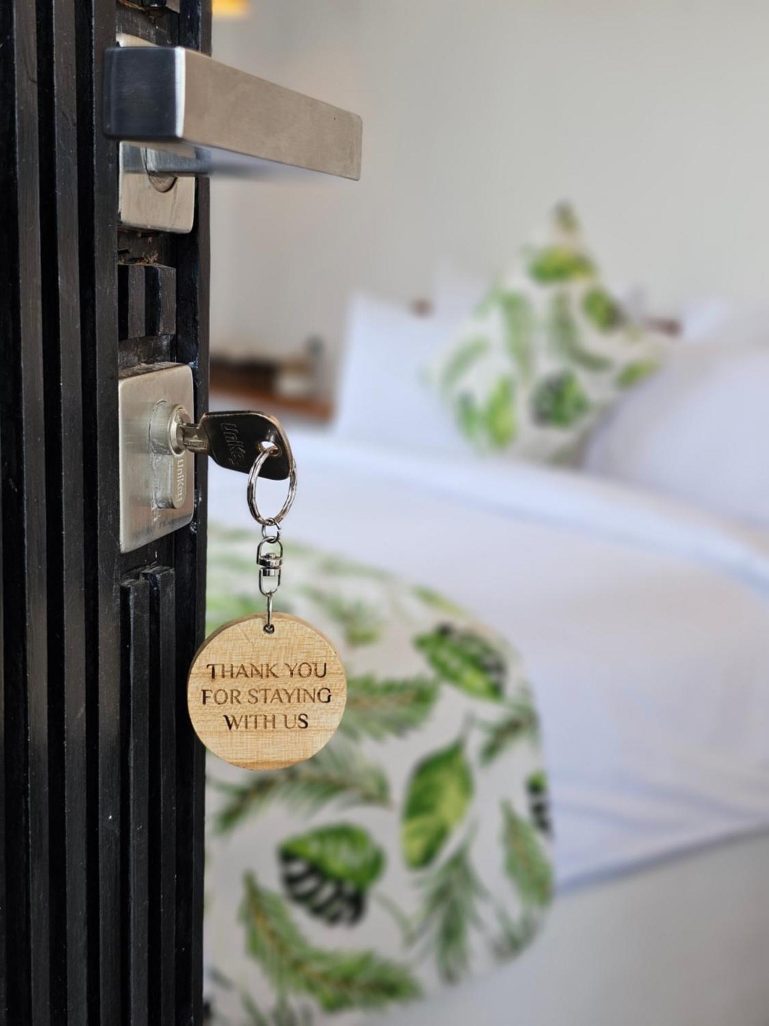 Chandi Hotel Ubud エクステリア 写真